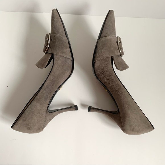 Prada Mid Heel Pointed Loafer Pump with Buckle Grey - Picture 8 of 17